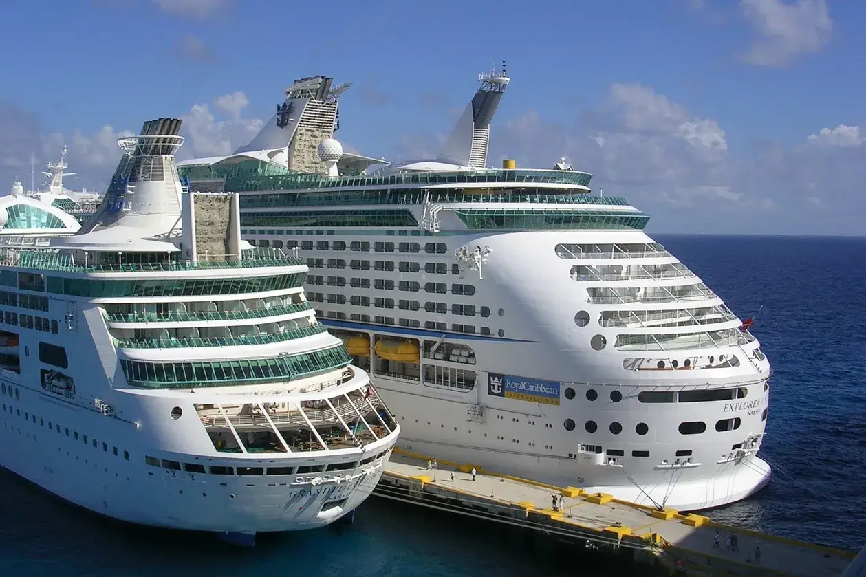 What Are the Most Popular Shows on Royal Caribbean Ships?